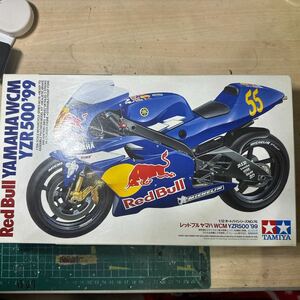 タミヤ　レッドブル　ヤマハWCM YZR500 99