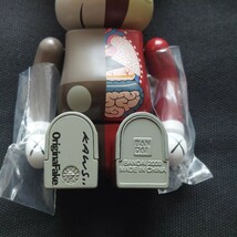 KAWS 超合金 BE@RBRICK OF COMPANION 200% MEDICOM TOY 人体模型 コンパニオン メディコムトイ ベアブリック カウズ NIGO_画像5