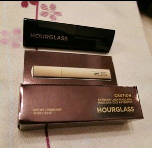 Hourglass mascara