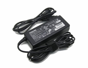 東芝純正現行19V3.95A電源/dynabook T552 T652 dynabook T552/58/T350 T351 T451 T552 T552 T452 T751 T753 など適合ACアダプター 