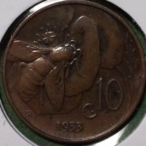 (C-577) イタリア 10センチミ銅貨　1933年 ハチ ②