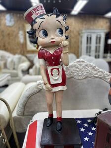 BETTY BOOP