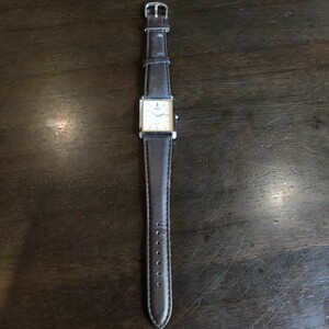 #128 セイコー クォーツ 腕時計 ドルチェ 動作未確認　メンズ　中古品　記念品　24cm Dolce アンティーク