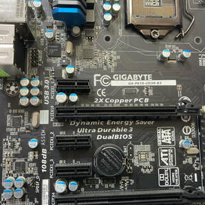 ☆GIGABYTE GA-P67A-UD3R-B3 LGA1155 マザーボード ギガバイト 現状☆の画像4