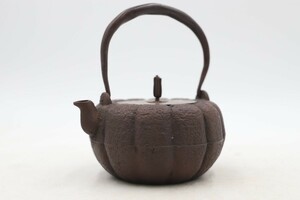 釜師造 斑紫銅蓋 南瓜形鉄瓶 茶道具 時代（E2143）