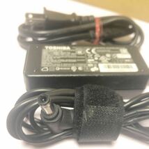 中古良品純正 東芝 dynabook シリーズ用19V 2.37A 純正ACアダプター PA-1450-59/PA3822U-1ACA PA5177U-1ACA動作品管理番号SHA1140_画像3