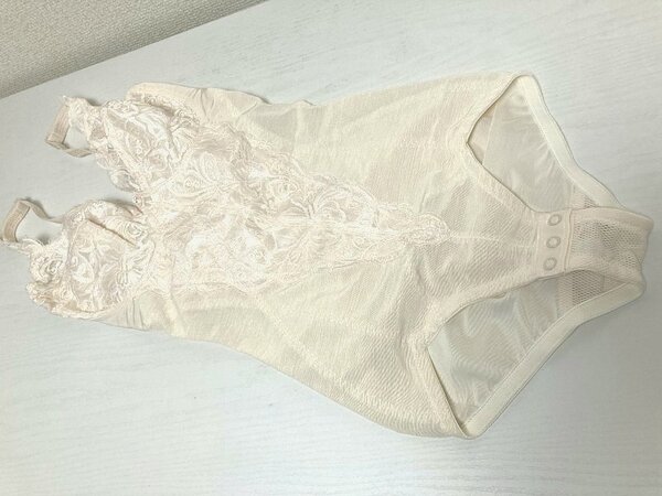 ■ LeKIYA corse 日本製 高級補正下着 ルキヤ・コルセ 試着品 ⑮ F70M 美品