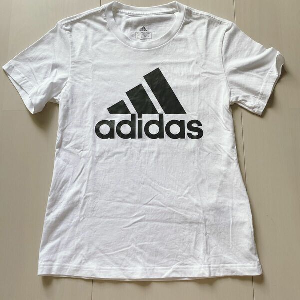 adidas アディダス Tシャツ