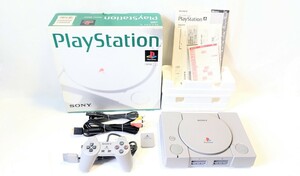 動作品・清掃済み★SONY PlayStation プレイステーション PS1「SCPH-5500」箱付き本体・取説・純正コントローラ・ケーブル・メモリーカード