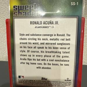 Ronald Acuna Jr. 2021 Topps Baseball Series One ホイルカード2022 Topps Baseball シルバーパック 1987デザイン Sweet Shadesの画像2