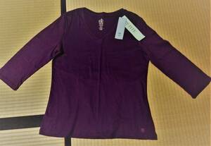 未使用タグ付き！アイゾッドIZOD・PETITE紫色カットソー・Tシャツ（七分袖、V首）ハワイで購入
