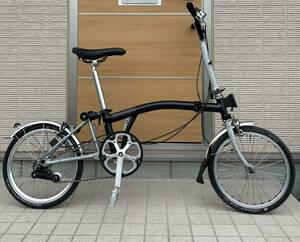 ブロンプトン イギリス製 M3L 内装３速 折りたたみ自転車 折り畳み BROMPTON 通勤 通学 街乗り イングランド フォールディングバイク 