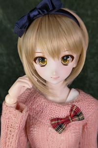 DDH-06 セミホワイト肌 カスタムヘッド レジンアイ ドルフィードリーム やや難あり