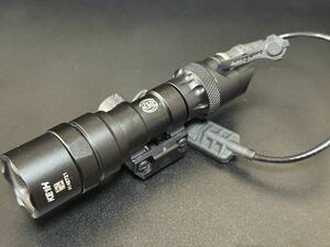 実物 SUREFIRE M300+ST07+DS00