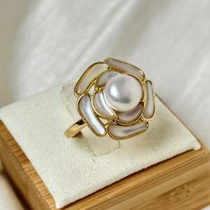 「カメリア母貝殻×本真珠指輪9mm」天然パールリングjewelry