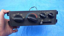 1997年　三菱　キャンター　FB51　FB511B　純正　エアコンスイッチ　A/Cクーラースイッチ　動作確認すみ　管K0125_画像1