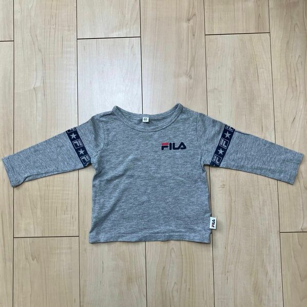 長袖Tシャツ　FILA サイズ80