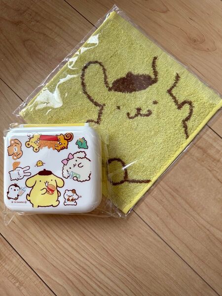 モスバーガー ポムポムプリン おにぎらずケース タオル