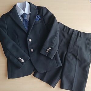 120A 入学式◆スーツ５点セット 上着、半ズボン、長袖シャツ、ネクタイ、チーフ◆男児 卒園式 美品