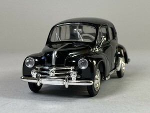 ルノー Renault 4CV 1947 1/43 - デルプラド delprado