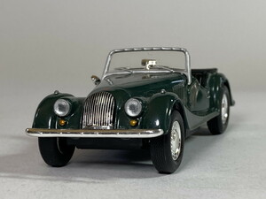 モーガン プラスフォー Morgan Plus 4 1/43 - デルプラド delprado