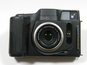 ◎ フジフイルム FUJIFILM GA645 Professional 6X4.5 FUJINON 1:4 60mm フィルムカメラ