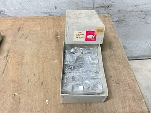 67 角ラッチ #3000 18-8 ステンレス HSK まとめて 未使用 大量 処分 デッドストック 金物屋 廃業 在庫品 色々 倒産 金物店 長期保管品