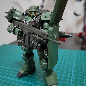 ＊ガンプラＨＧジャンク68　ギラズール　親衛隊仕様