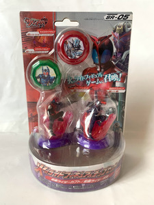 バンダイ 仮面ライダー サモンライド 仮面ライダーカブト 仮面ライダー響鬼 火のライドフィギュア & チップセット SR-05