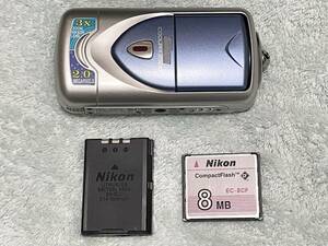 【送料無料】即決 Nikon インナースイバルデジカメ COOLPIX 2500★E2500/回転レンズ/自撮りに便利