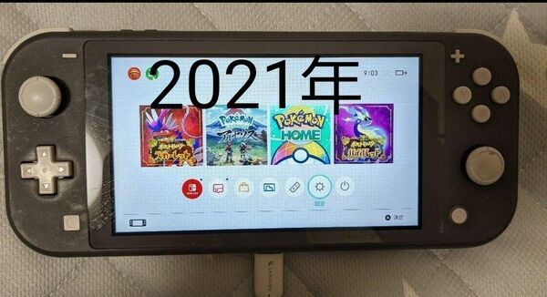Nintendo Switch Lite グレー　2021年　スイッチライト本体のみ　