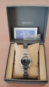 14273【1円スタート・ジャンク】SEIKO セイコー SOLAR ソーラー TITANIUM レディース腕時計 V182-0AA0 包装無しで発送