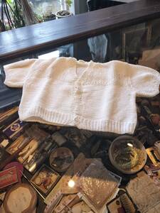 フランス　ビンテージ　白　手編み　小さな　可愛い　お人形　ベビー　ドール用　カーディガン！