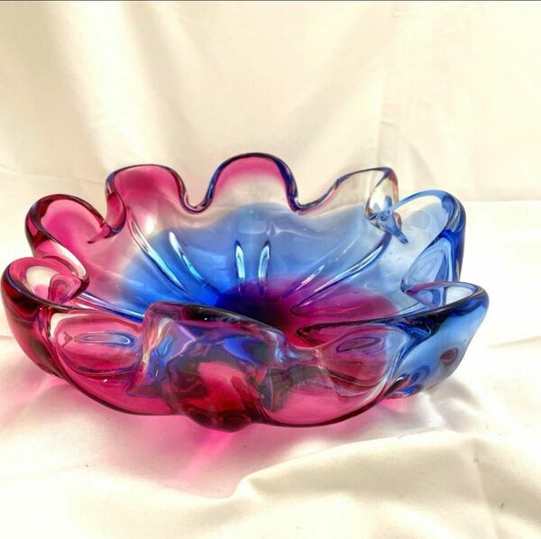 【3月までの価格】ガラス 置物 花器 鉢 小物入れ 灰皿 アンティーク 大鉢 花瓶 インテリア 