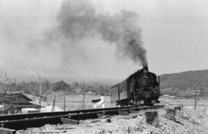 飾って楽しむ鉄道写真（去りゆく蒸気機関車：倉吉線 ） NO.63810310