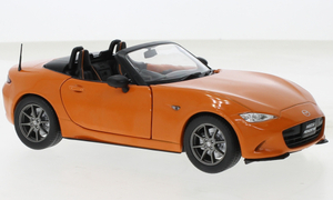 1/24 マツダ ロードスター オレンジ WhiteBox Mazda MX-5 metallic orange 2019 1:24 60サイズ