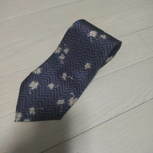 ユキコハナイ 日本製 ネイビー ボタニカル柄 植物柄 シルク ネクタイ