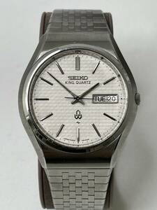 【M330】未使用品 SEIKO KING QUARTZ 5856-8001 変わり文字盤 3針 デイデイト SSケース メンズ 腕時計 稼働品