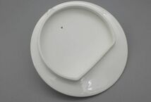 ●WEDGWOOD EQUSTRIA ポット ボーンチャイナ ウェッジウッド 使用品 金彩 エクストリア 現状品 BONE CHINA 陶磁器 ティーポット_画像9