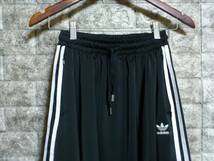 正規・黒・伸縮性ウエスト・adidas Originals アディダス オリジナルス LONG SATIN SKIRT サテンロングスカート(FL0039)_画像2