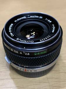 OLYMPUS レンズ OM-SYSTEM H.ZUIKO AUTO-W 1:2.8 24mm 115426 レンズカバー付き 中古美品