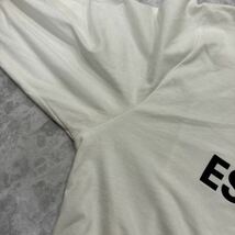 1円~ ＊ '定番 人気モデル' ESSENTIALS エッセンシャルズ FEAR OF GOD 長袖 ロゴプリント Tシャツ / ロングスリーブ カットソー L メンズ _画像9