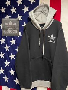 ★adidas★アディダス★00s★スウェットパーカー★プルオーバー★トレフォイルロゴ★ワンポイントロゴ★バイカラー★グレー×黒★Lサイズ★