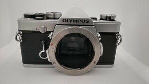 ジャンク品　1円スタート　OLYMPAS　OM1シルバーBODYのみ