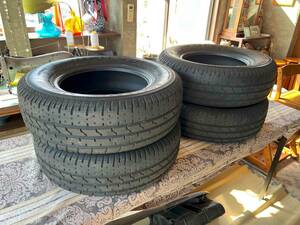 185/70R13 ADVAN HF Type D 低走行済みタイヤ　４本セット　