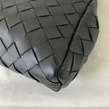 【1円スタート】美品 BOTTEGA VENETA ボッテガヴェネタ マキシイントレチャートー クラッチバッグ セカンドバッグ レザー 黒 ブラック _画像4