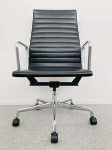 Hermanmiller ハーマンミラー　Eames Aluminum Group Executive Chair/イームズ アルミナムグループ エグゼクティブチェア