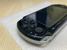 美品　PSP3000ブラック　メモリースティック付き　SONY ソニー プレイステーションポータブル _画像2