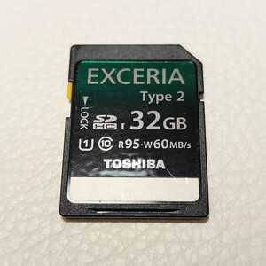 1円スタート TOSHIBA EXCERIA SDHC　SDカード　32GB