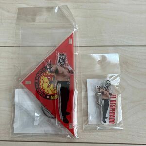 新日本プロレス　デスペラード　アクスタ　キーホルダー